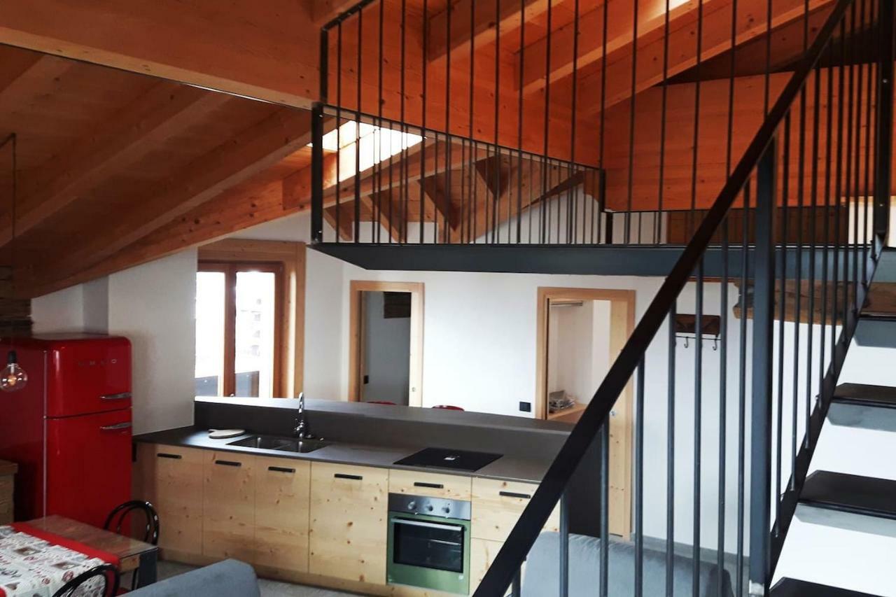 Pista Stelvio Loft Lumiere Apartment Bormio Exterior photo